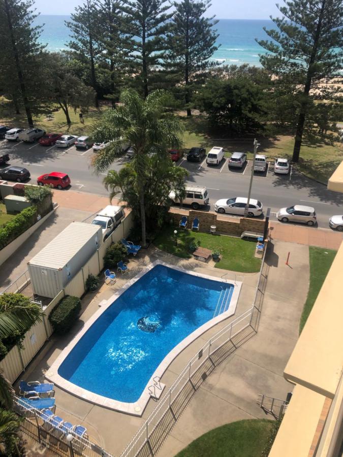 الشقق الفندقية غولد كوستفي  Oceania On Burleigh Beach المظهر الخارجي الصورة