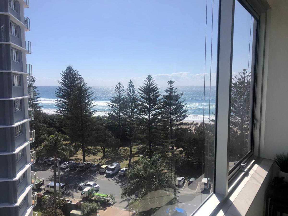 الشقق الفندقية غولد كوستفي  Oceania On Burleigh Beach المظهر الخارجي الصورة