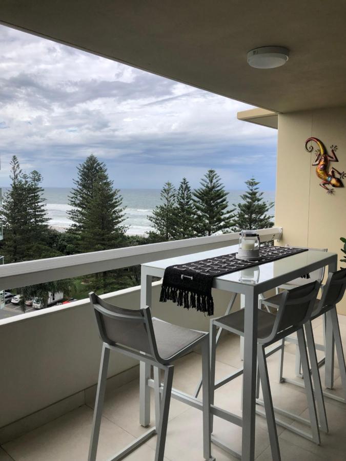 الشقق الفندقية غولد كوستفي  Oceania On Burleigh Beach المظهر الخارجي الصورة