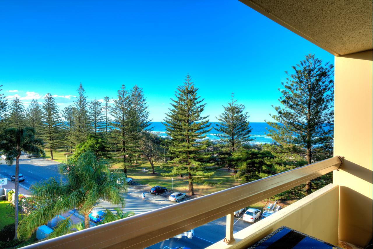 الشقق الفندقية غولد كوستفي  Oceania On Burleigh Beach المظهر الخارجي الصورة